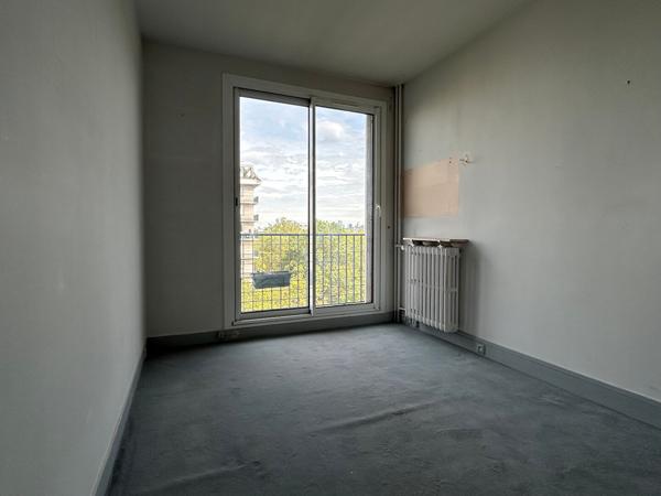 Auteuil sud - Appartement à rénover