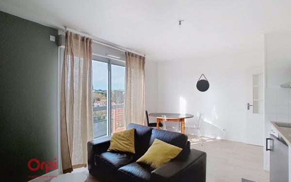Appartement à louer    1 pièce • 34,53 m2 Rezé