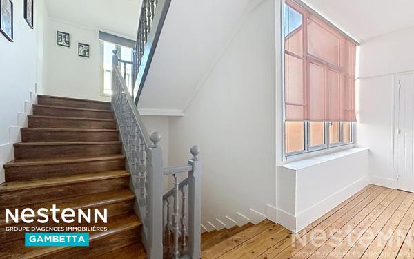 A vendre maison de ville avec jardin, cave et garage
