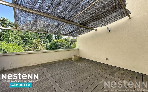 A vendre maison de ville avec jardin, cave et garage