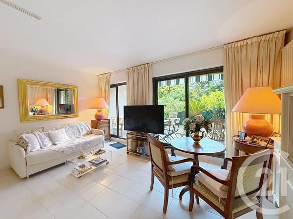 Appartement Studio à vendre  1 pièce - 27,24 m 2   MANDELIEU LA NAPOULE  - 06