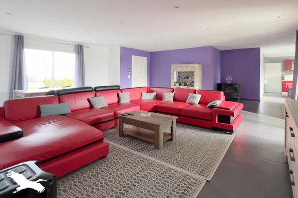Maison à vendre |                                       Confolens |                                        6 pièces  |  135 m²