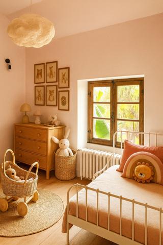 Chars (95750) Maison de ville (XIXe) avec Studio Indépendant et piscine au centre ville de Chars (95)