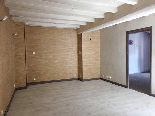 Maison 5 pièces 95m² à vendre Brassac 09000 90000€ - Micro.immo