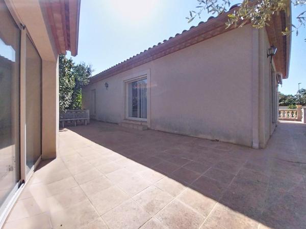 Villa Plain-Pied 140m², Piscine & 5 Ch.