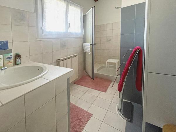 Maison individuelle 121m2 avec piscine  - Sans travaux - Digne-les-Bains (04000)