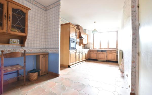 Maison à vendre    6 pièces • 151 m2 Sainte-Foy-lès-Lyon