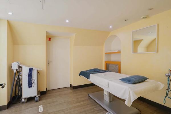 Bureau Paris 8 e