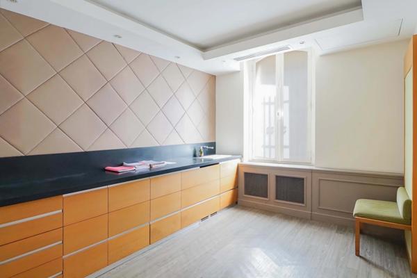 Bureau Paris 8 e
