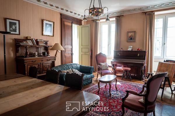 Maison bourgeoise à rénover avec jardin au pied du Vercors