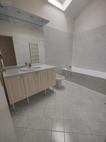 Maison à vendre à Neyron dans l'Ain (01700), ref : 01073-72