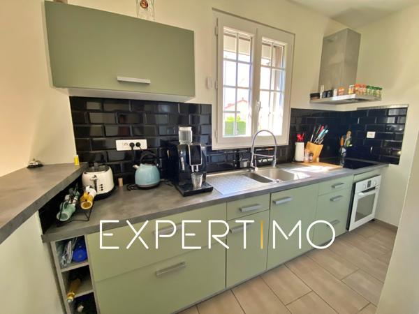 Clermont-Ferrand (63000) 5 PIÈCES 3 CHAMBRES 1 BUREAU-ATELIER 1 GARAGE À MOTOS