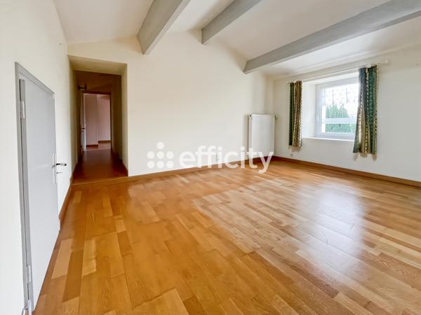 Maison 5 pièces - 132 m² Exclusivité efficity