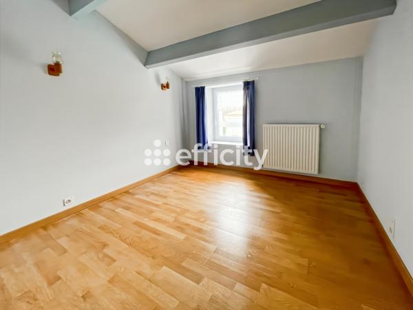 Maison 5 pièces - 132 m² Exclusivité efficity