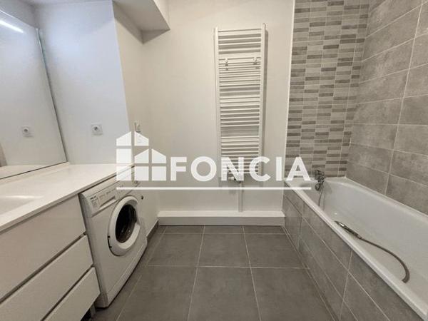 Location Appartement 3 pièces 73.21 m² - LE COURS DES PRES 12 RUE SIMONE BOUDET Toulouse 31200