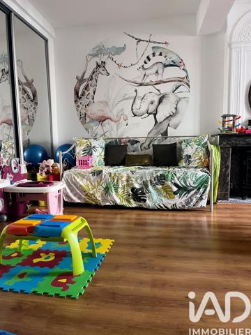 Maison à vendre 13 pièces 475 m² Sainte-Eulalie