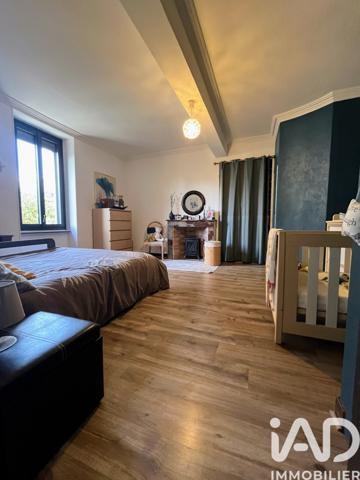 Maison à vendre 13 pièces 475 m² Sainte-Eulalie