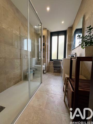 Maison à vendre 13 pièces 475 m² Sainte-Eulalie