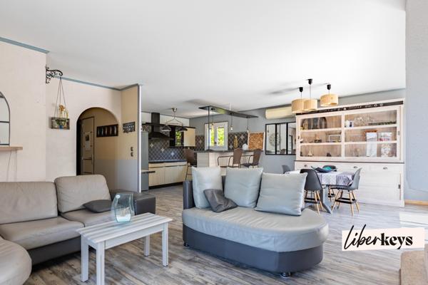 VINASSAN : Magnifique Maison de 135m² avec terrain/jacuzzi et garage