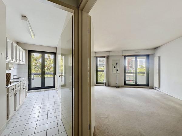 Appartement Suresnes 2 pièce(s) 50 m2