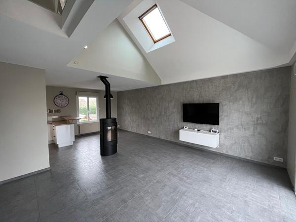 MAISON LA CHAPELLE BASSE MER 4 CHAMBRES ET 1 BUREAU