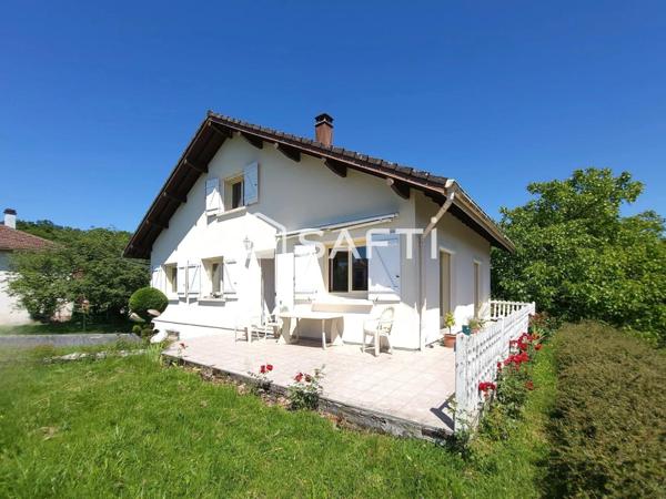 Maison individuelle 112m² terrain environ 18 ares