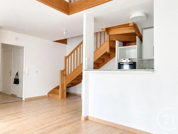 Appartement Duplex à vendre  4 pièces - 79,10 m 2   EZANVILLE  - 95