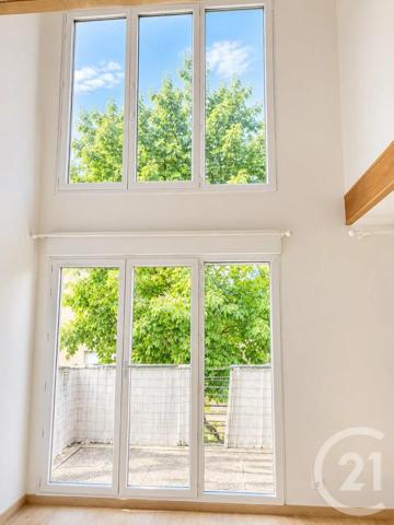 Appartement Duplex à vendre  4 pièces - 79,10 m 2   EZANVILLE  - 95