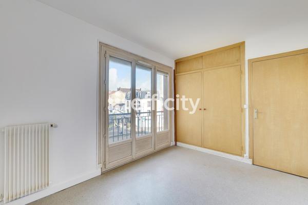 Appartement
         3 pièces
        - 61 m² Exclusivité 185 000 € *