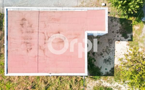 Maison à vendre    4 pièces •  Ruoms