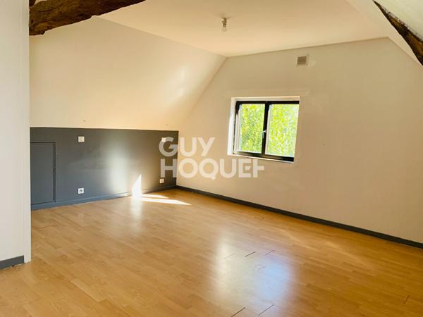 Grande longére rénovée à la campagne