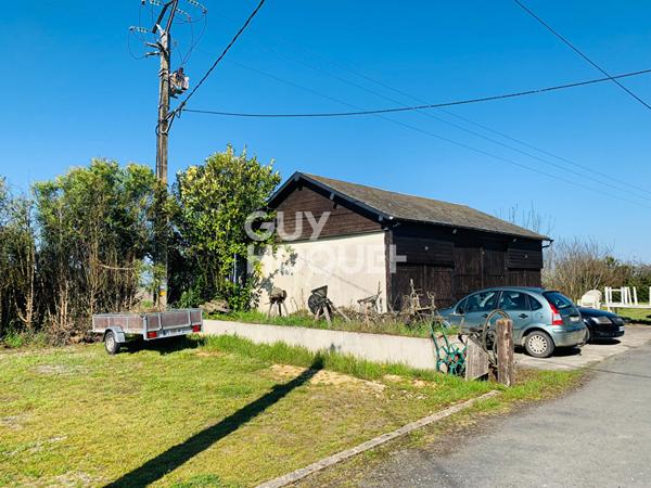 Grande longére rénovée à la campagne