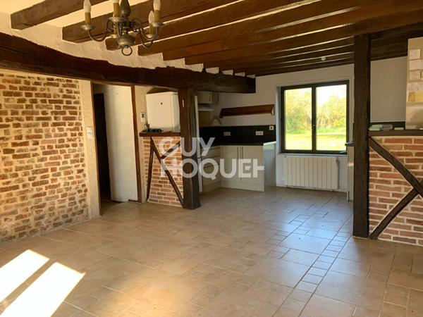 Grande longére rénovée à la campagne