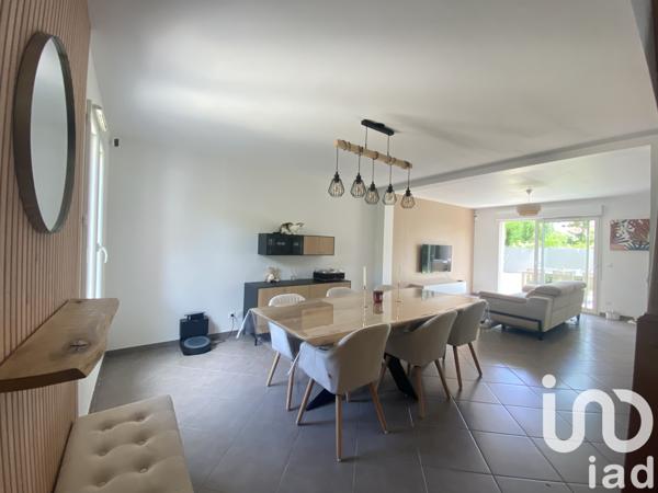 Maison à vendre 7 pièces 137 m² Ablis