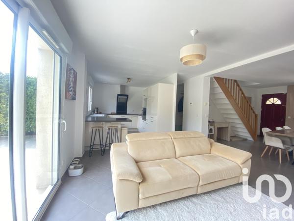 Maison à vendre 7 pièces 137 m² Ablis