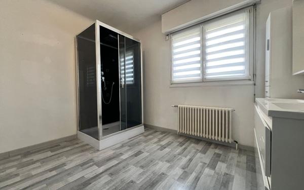 Maison à vendre    8 pièces •  Saint-Dizier