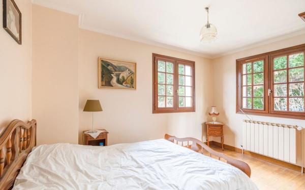 Maison à vendre    5 pièces • 136,09 m2 Aubervilliers