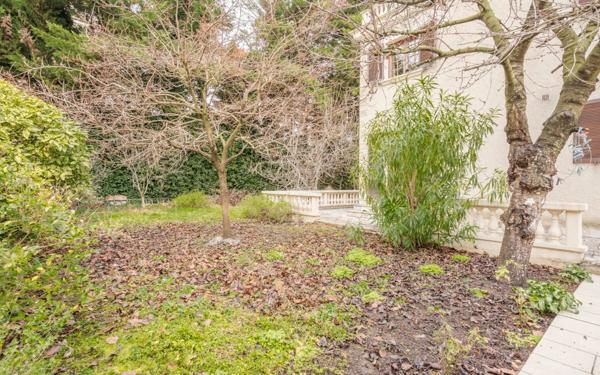 Maison à vendre    5 pièces • 136,09 m2 Aubervilliers