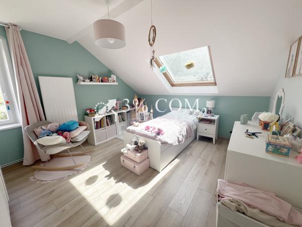 Maison 6 pièce(s) 3 chambre(s) 125 m²