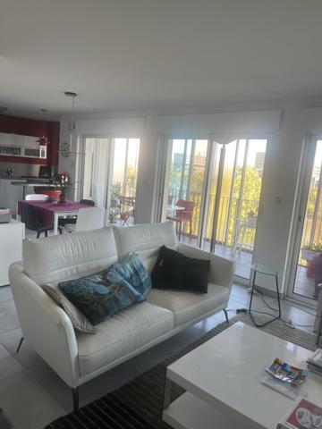 Appartement Nantes Mangin T6 avec loggia vue Loire, 4 chambres et 2 places de parking 499 900 € FAI 3560ND – nantes Sud Immobilier