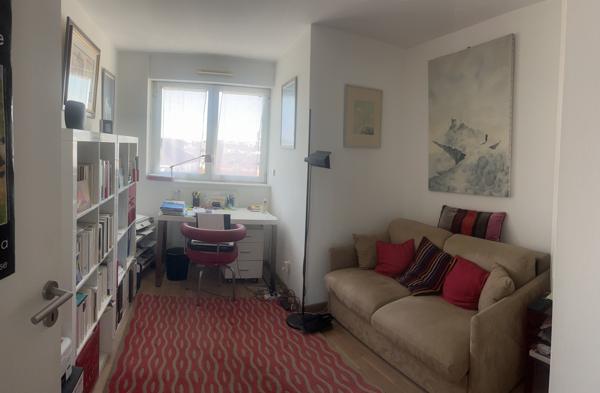 Appartement Nantes Mangin T6 avec loggia vue Loire, 4 chambres et 2 places de parking 499 900 € FAI 3560ND – nantes Sud Immobilier
