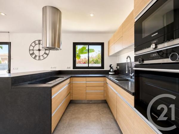 Maison à vendre  8 pièces - 197,42 m 2   CALENZANA  - 202