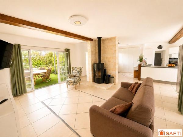 Villa au calme avec piscine et vue montagnes