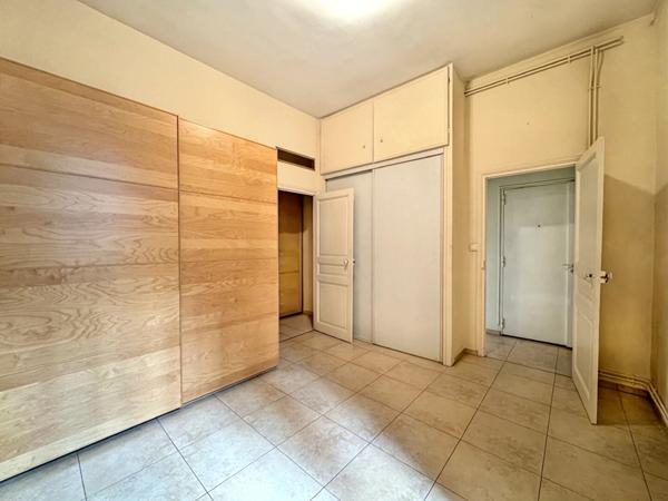 Spacieux Appartement de Caractère Avignon Intra-Muros 168 m²