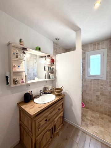 Maison Istres 5 pièce(s) 134.72 m2