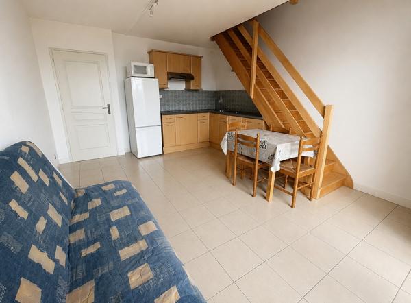 F2 MEUBLE BALCON/PARKING