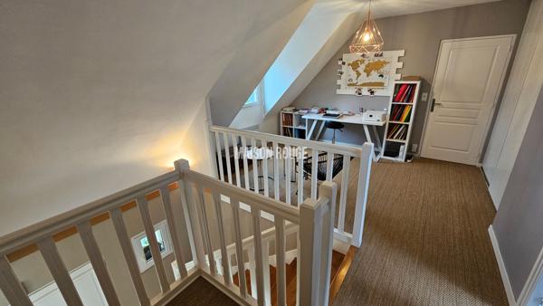À deux pas du Golfe du Morbihan : maison lumineuse avec jardin paysager et potentiel d'extension