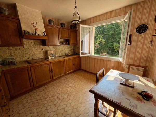 Pavillon sur sous-sol dans quartier recherché