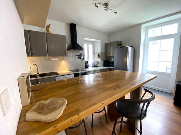 PAU - Centre-ville : Appartement T3 rénové avec terrasse de 26 m²