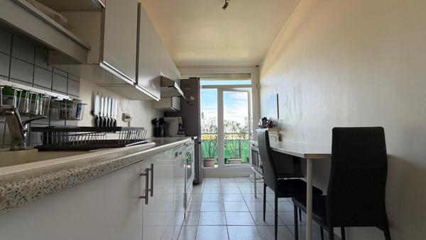 Appartement Livry Gargan 5 pièce(s) 98.98 m2